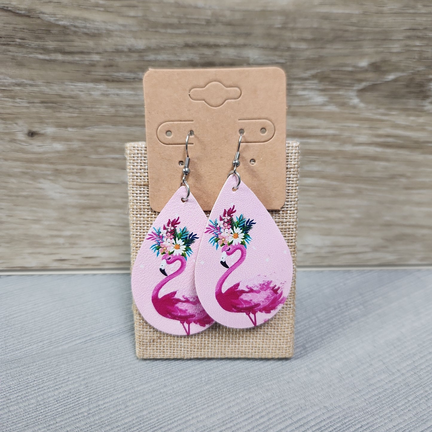 Fabulous Flamingos J006