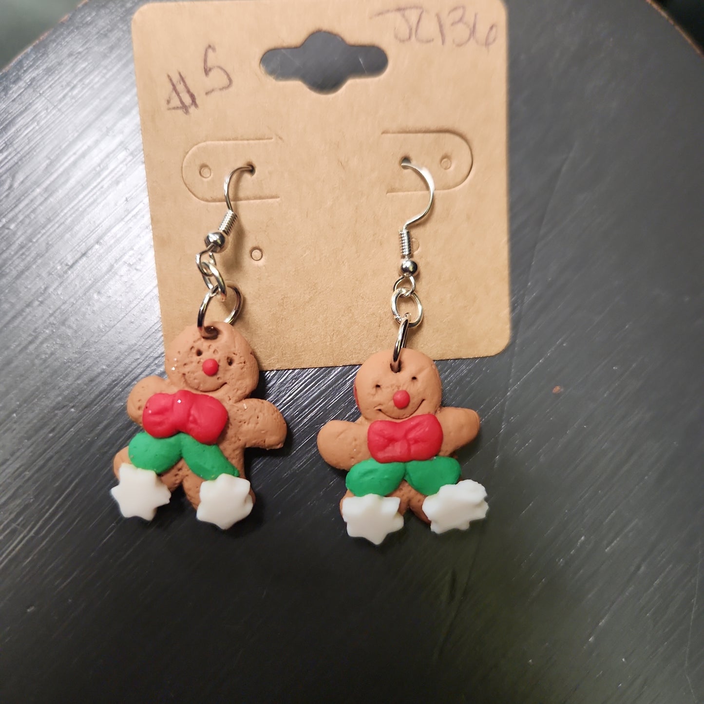 Gingerbread man Earrings JC136