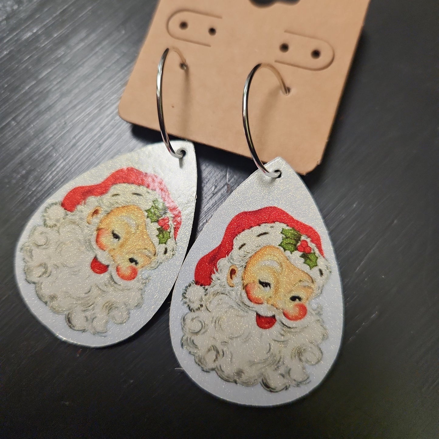 Vintage santa Earrings JC143
