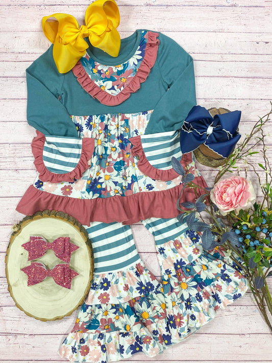 K161 Floral Ruffled Bell Bottom Set
