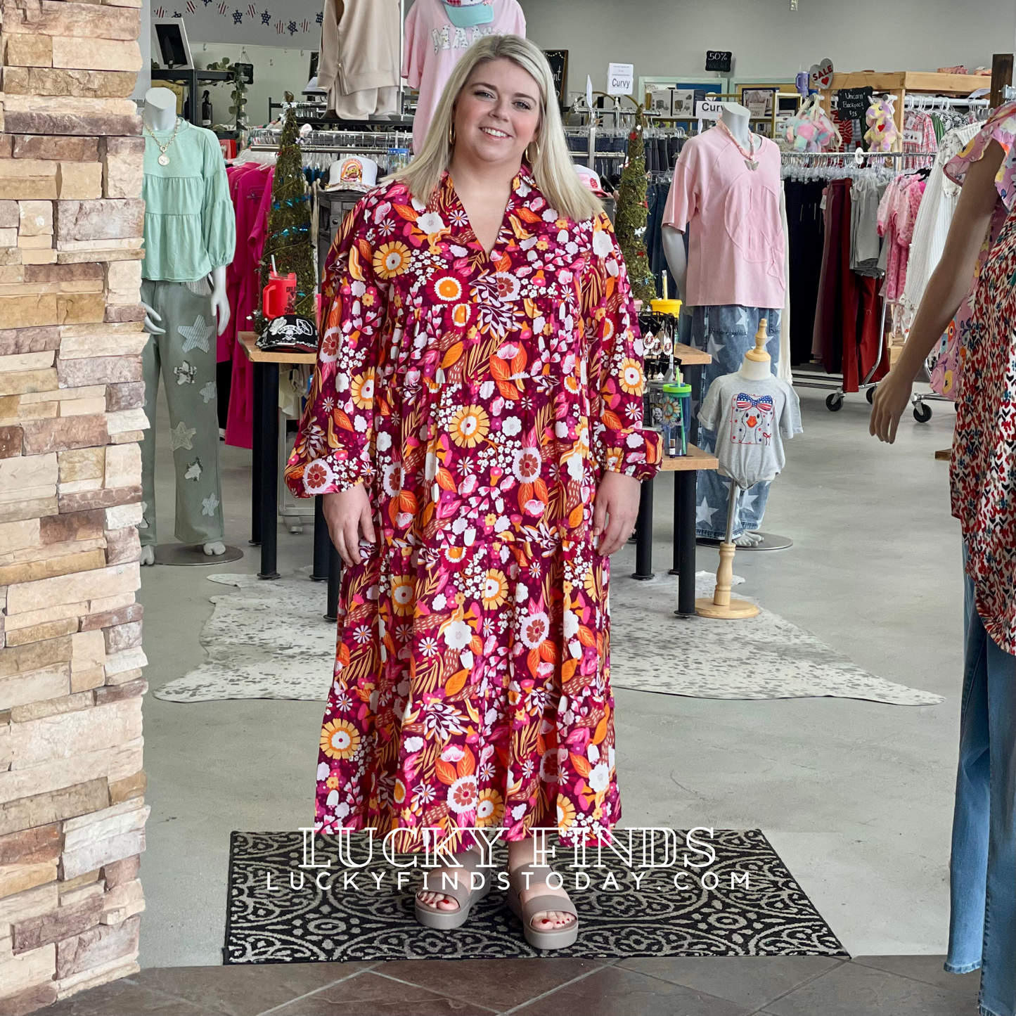 Love to Love Midi Dress D1579