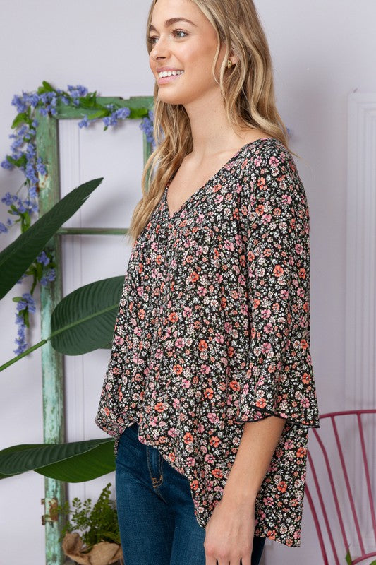 Dreaming Floral Curvy Top 8254
