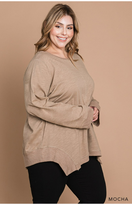 Fresh Outlook Curvy Top 8275
