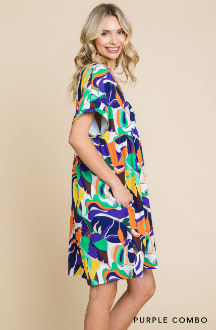 Charming w A Twist Dress 8334