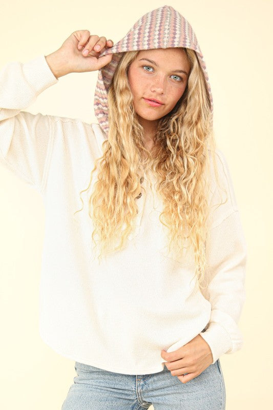 Michelle's Contrast Hoodie 8619