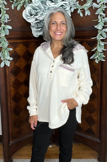 Michelle's Contrast Hoodie 8619
