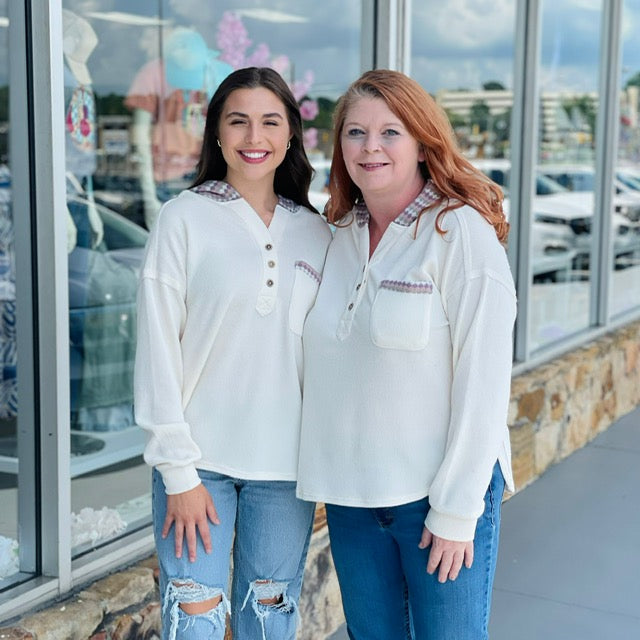 Michelle's Contrast Hoodie 8619