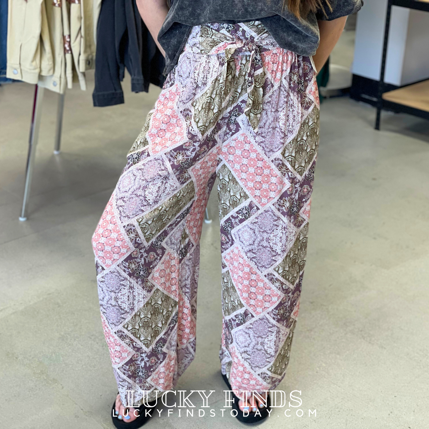 Easel Weekend Palazzo Pants 8851