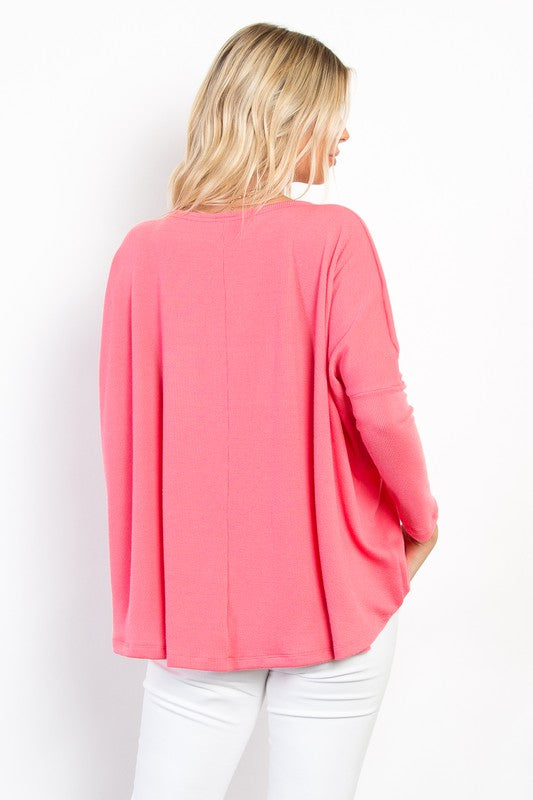 Simple & Comfy Curvy Top 8977
