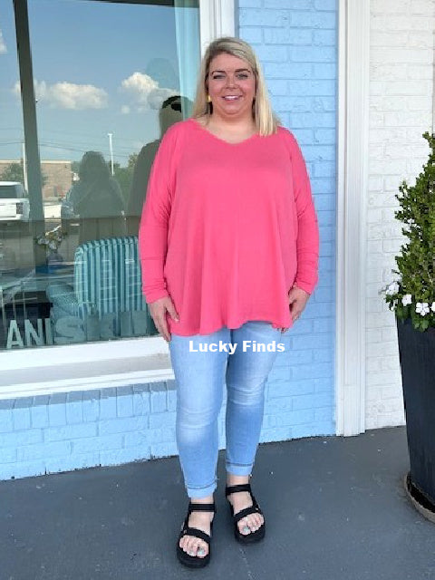 Simple & Comfy Curvy Top 8977