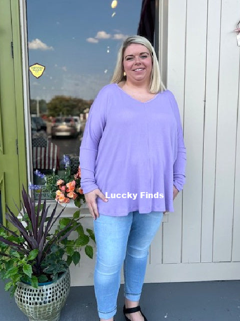 Simple & Comfy Curvy Top 8977