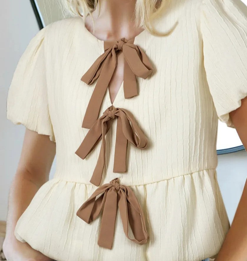 Tip Toe Dancing Bow Top D1489