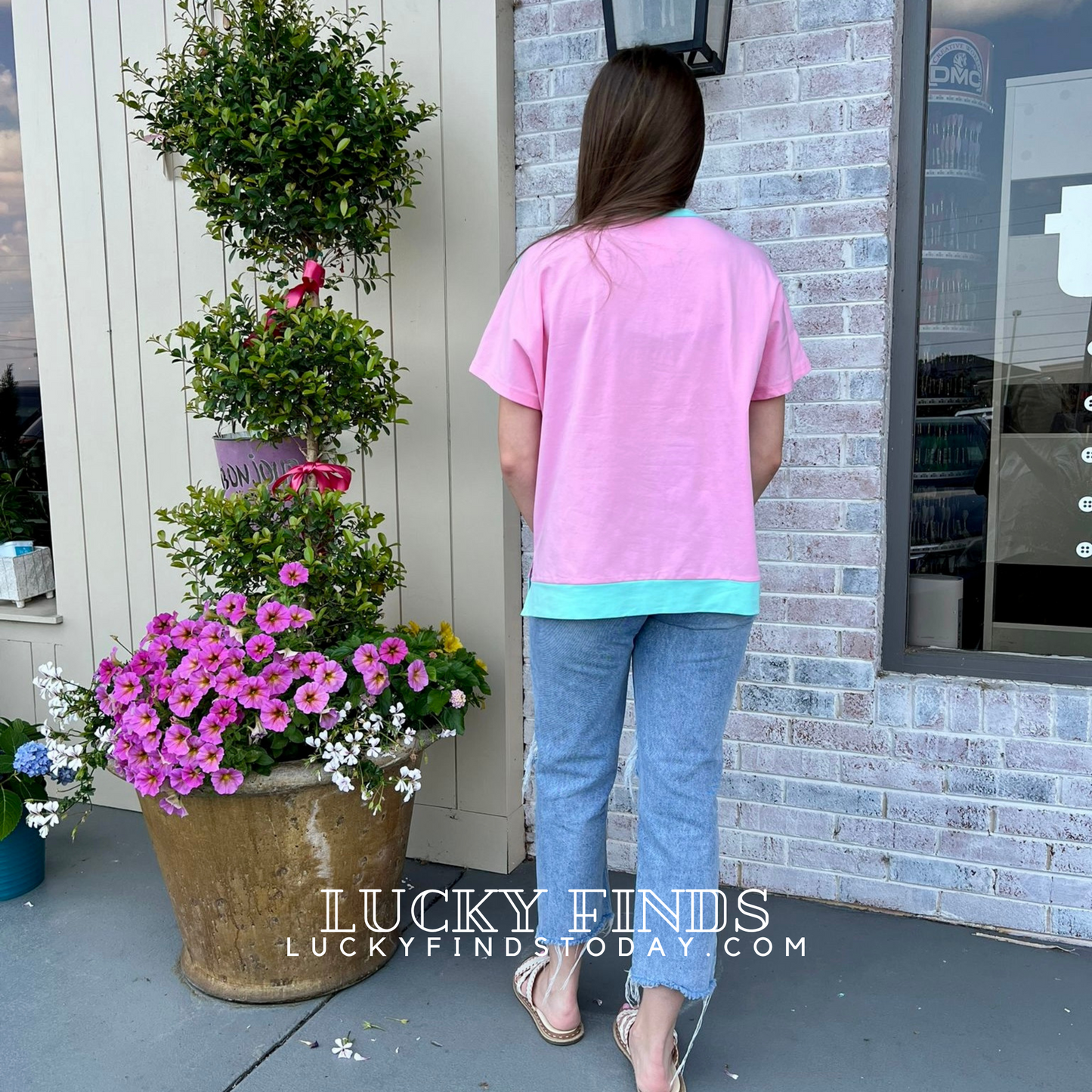 Signature Two Tone Henley Top D1532