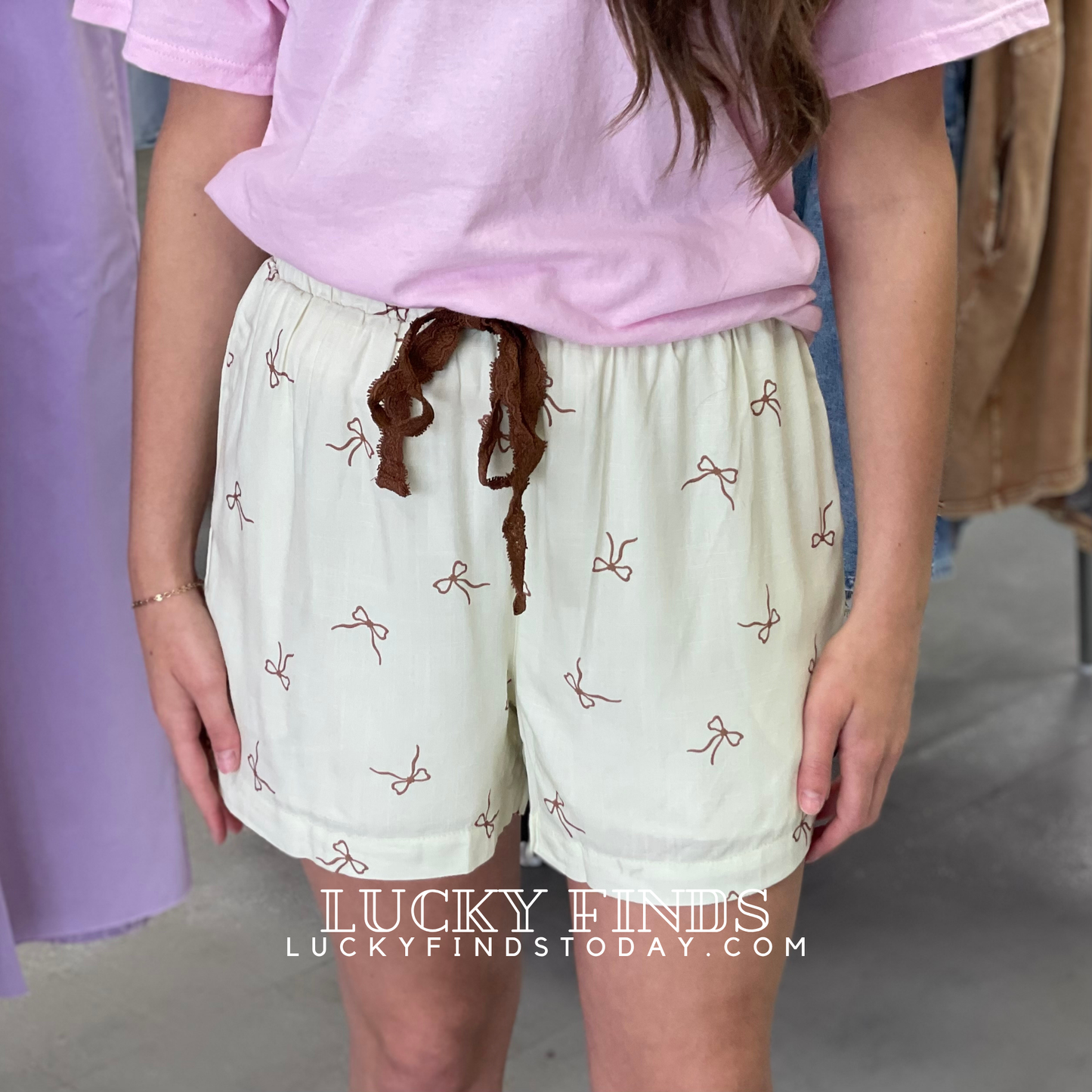 Madison Casual Bow Shorts D1548
