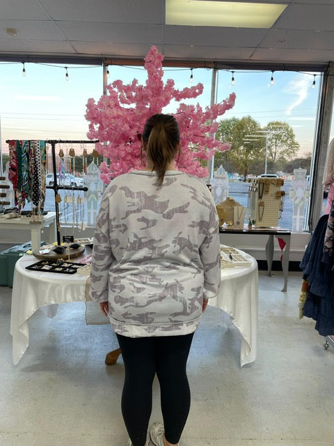 Vintage Camo Top D1639