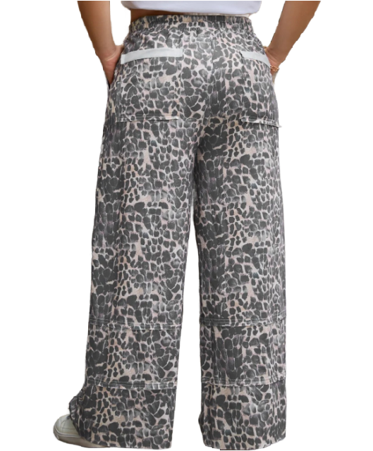 Wild Curvy Wide Leg Pants D1675