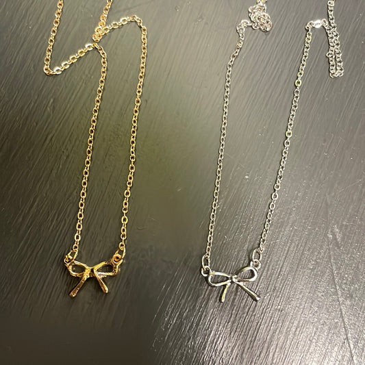 Everyday bow necklace JC243