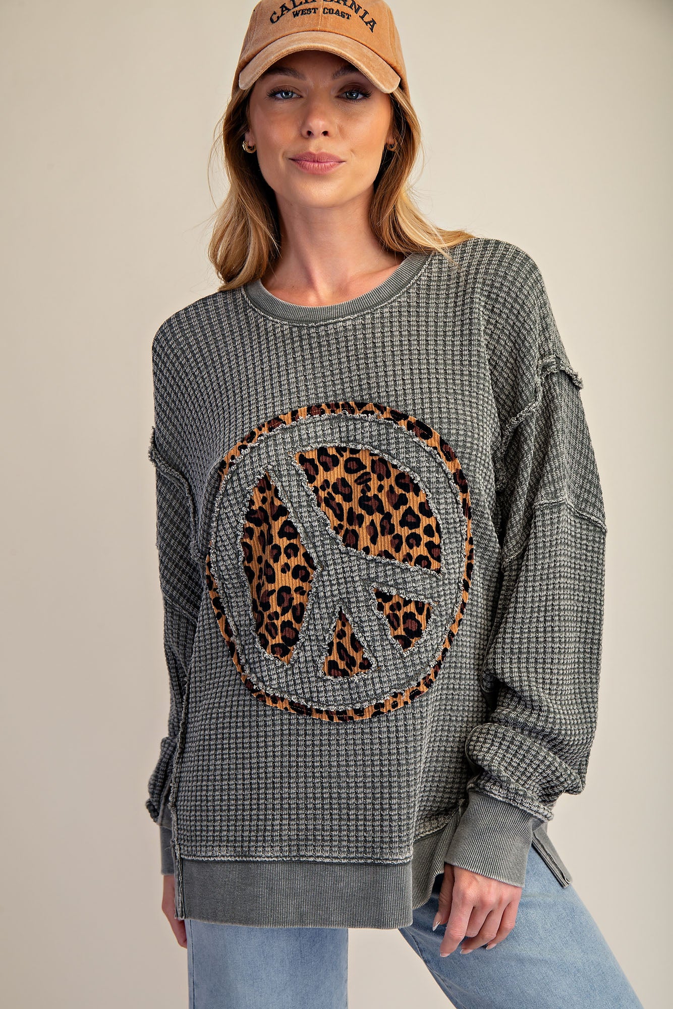 Peace Craze Curvy Top P377