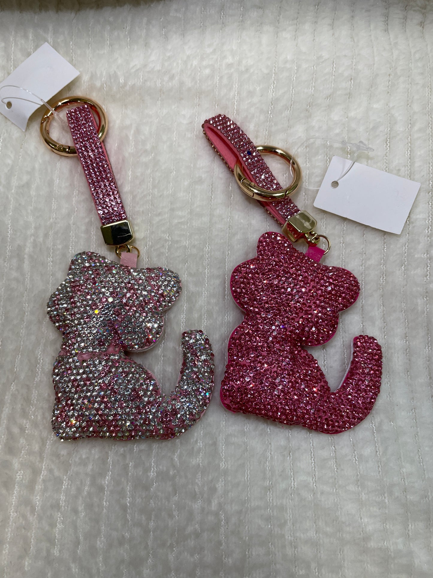 Jv446 cat sparkle keychain