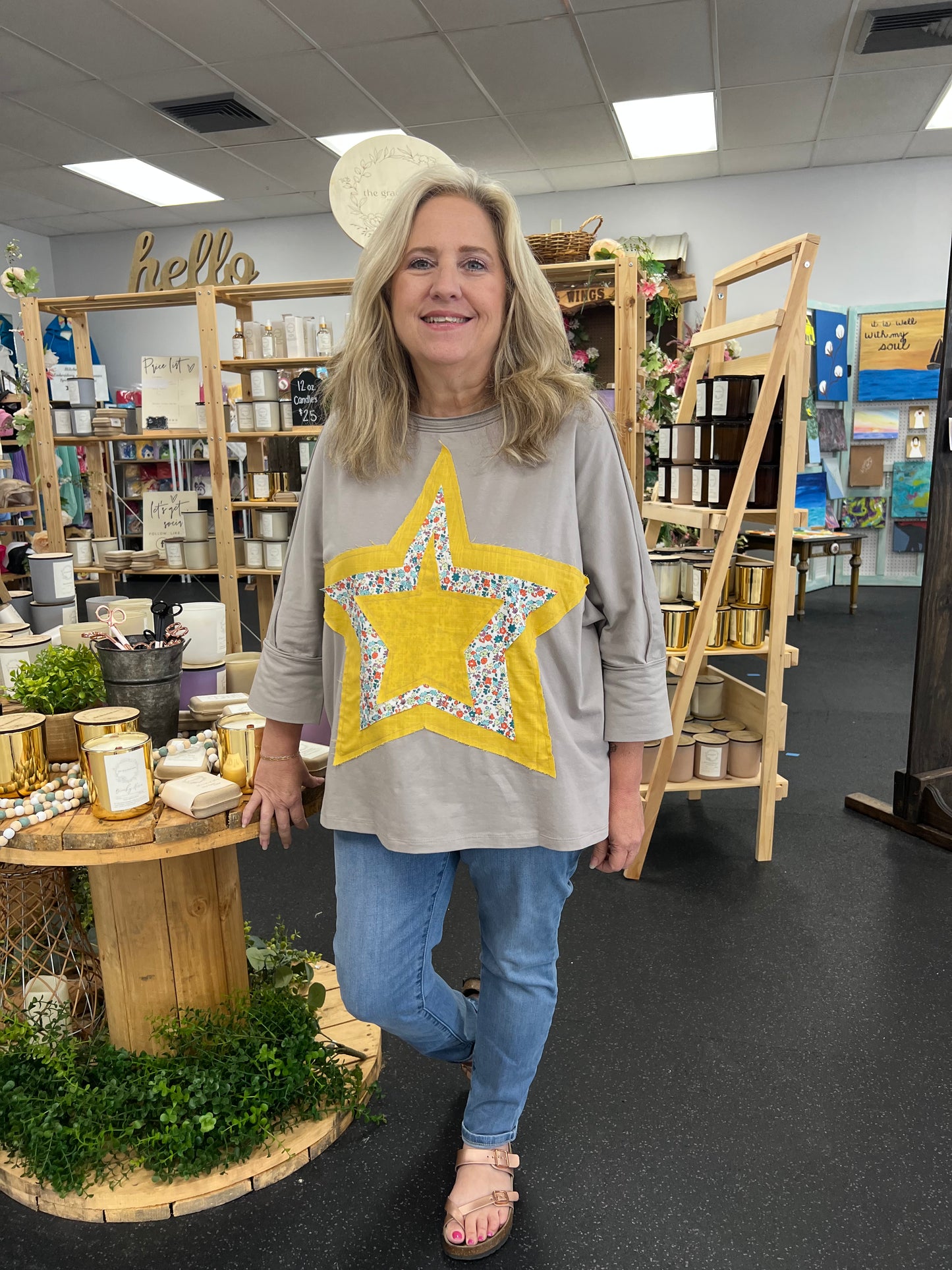 Shining Floral Starbust Top D1304