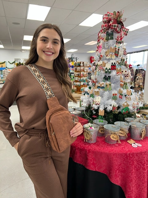 Crystal's Fancy Crossbody Bag D1171