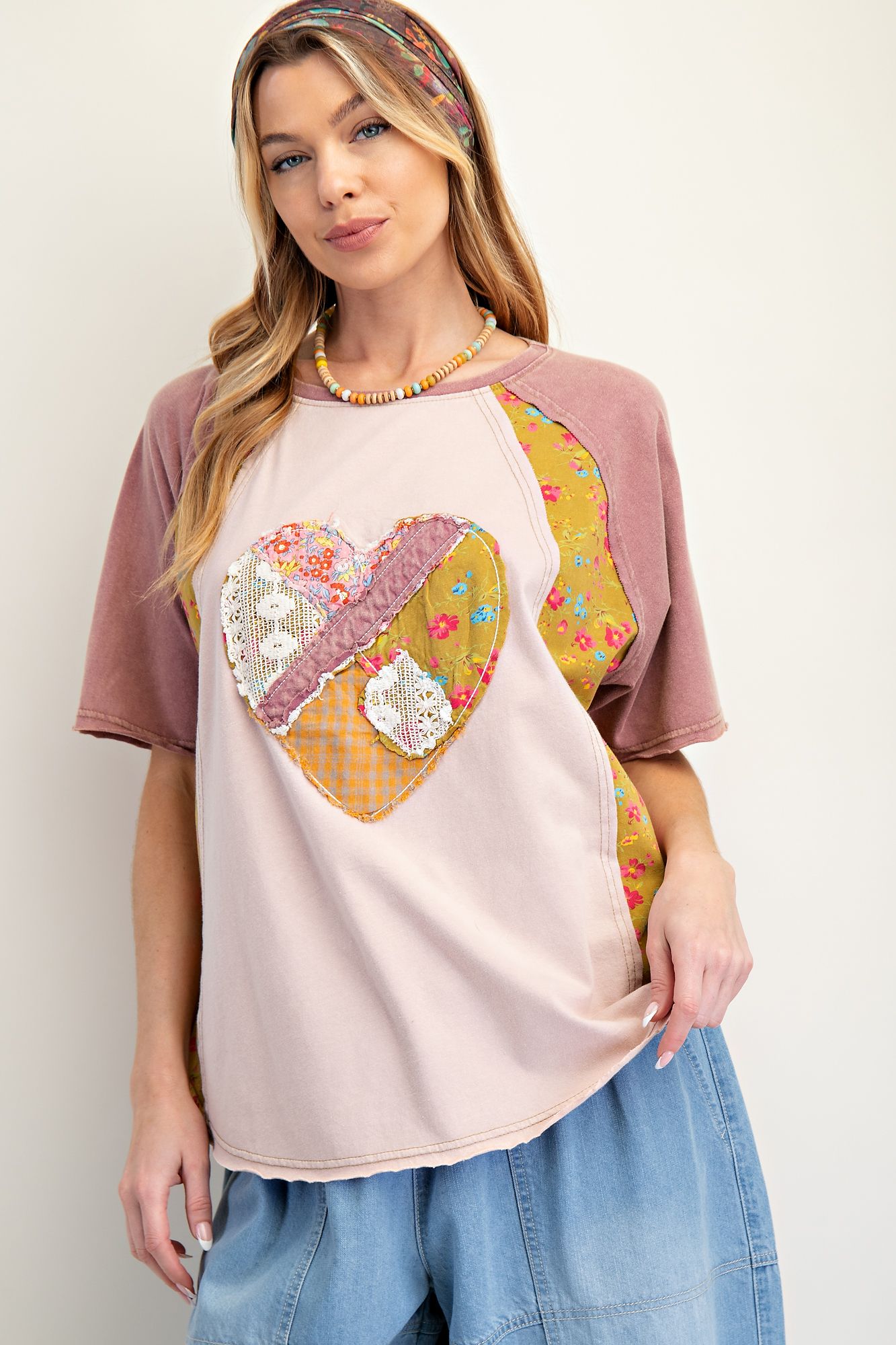 Stylish & Chic Easel Top P298 – Lucky Finds