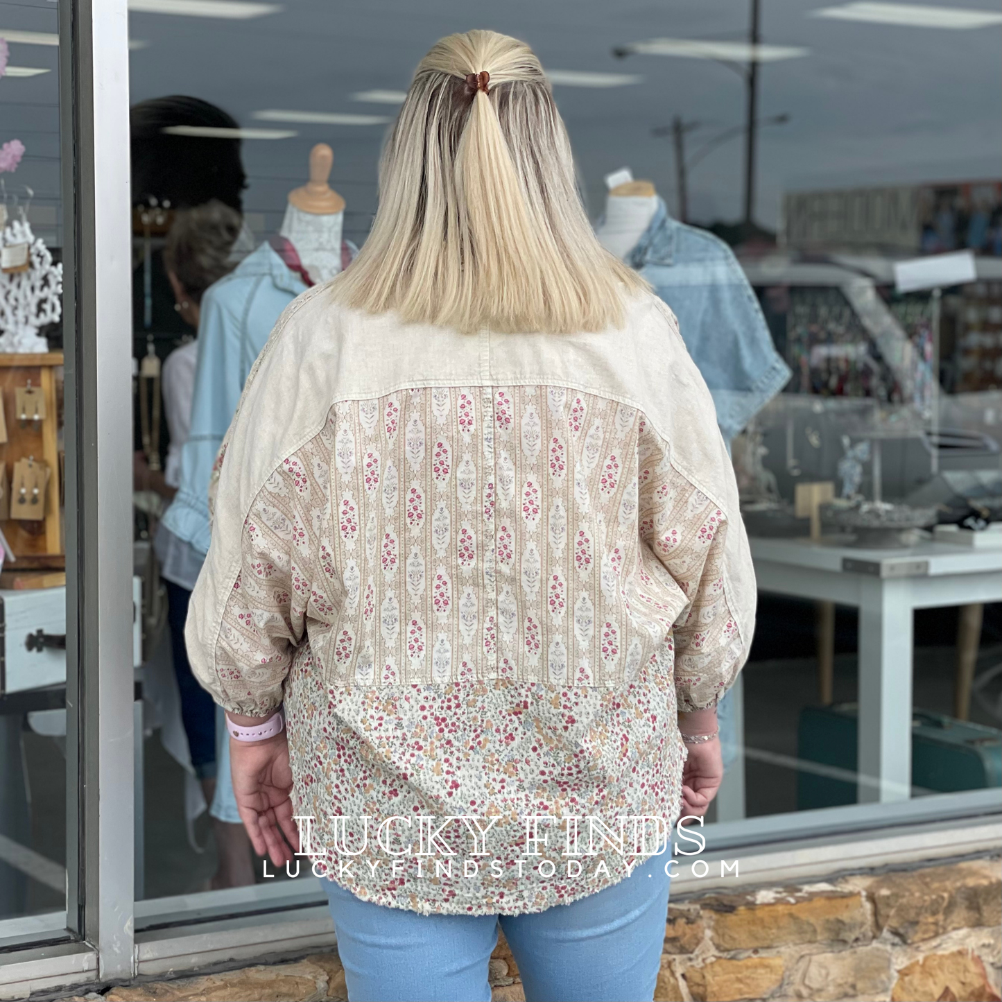 Fancy Easel Patchwork Top P364