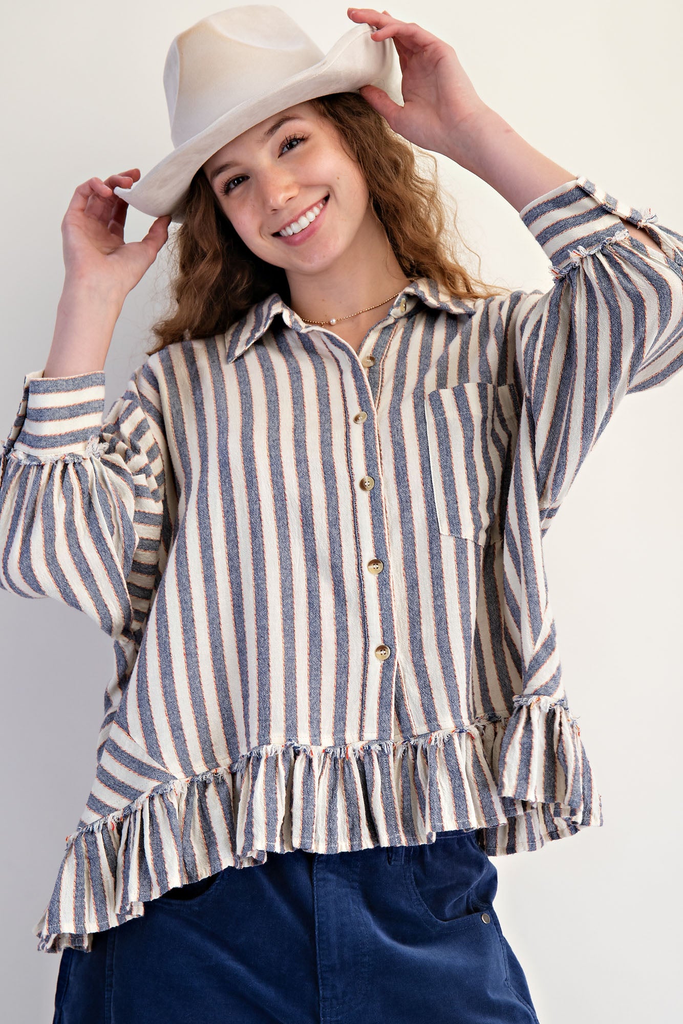It's Fancy Easel Linen Top P366