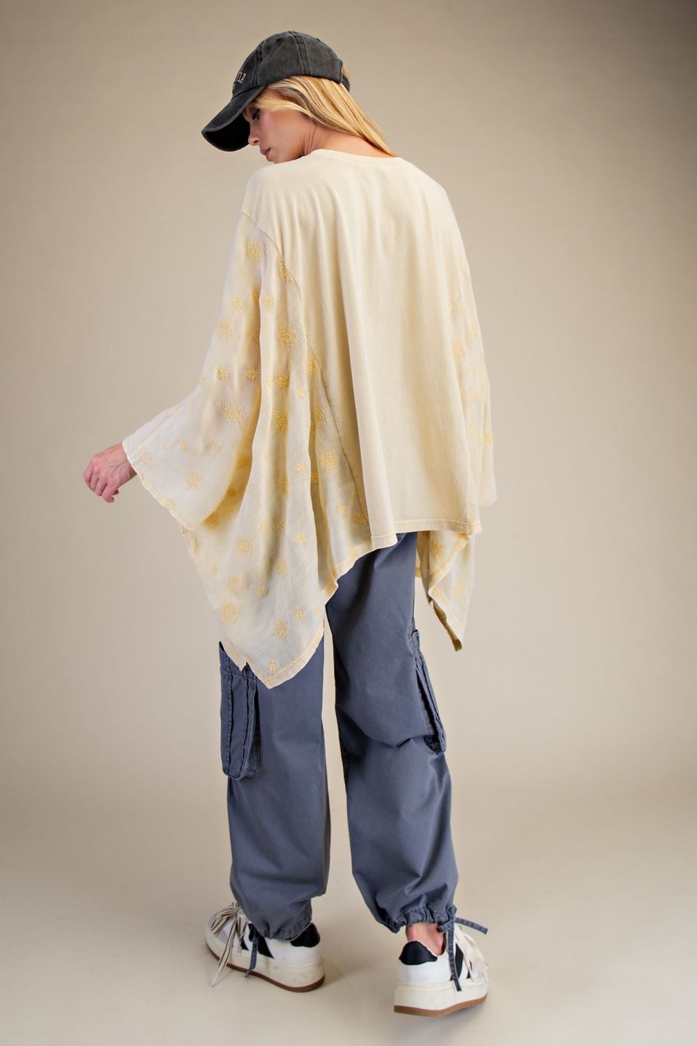 Vintage Easel Peace Patch Top P459