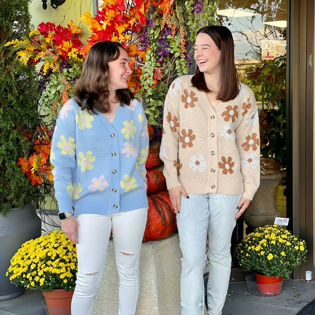 Love of Daisy Cardigan 8310