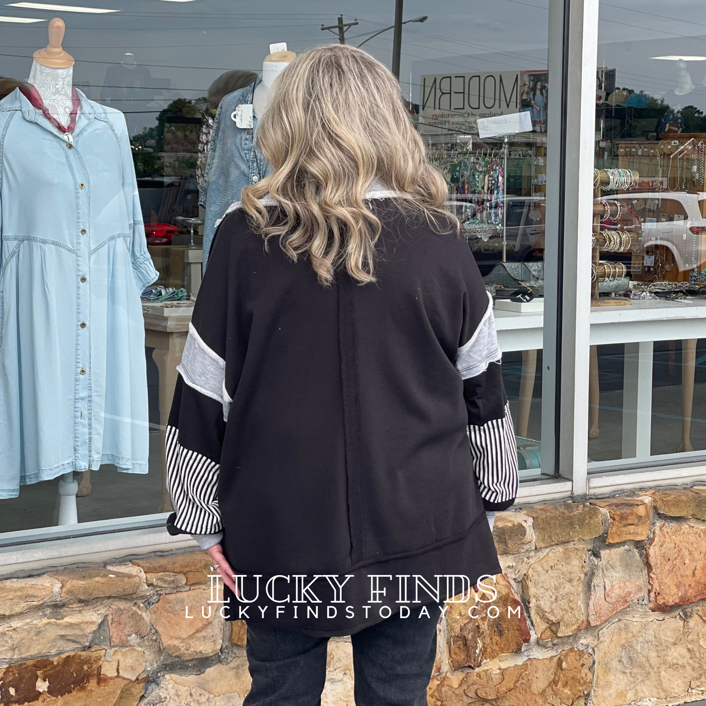 Casual Fall weekend Top W114