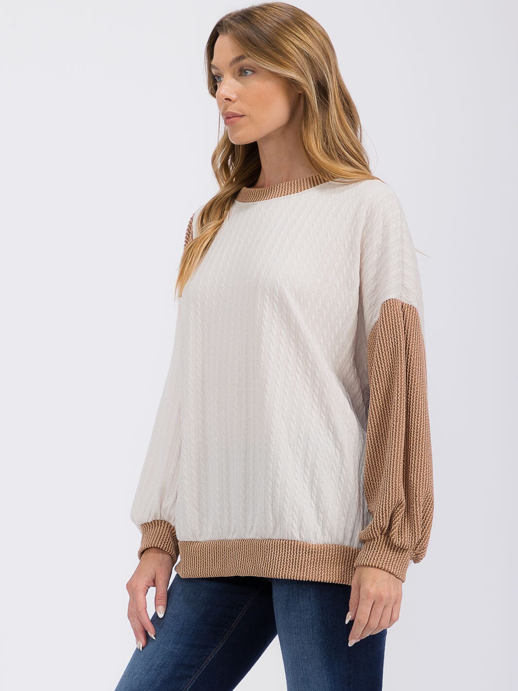 Falling for Colorblock Top W253