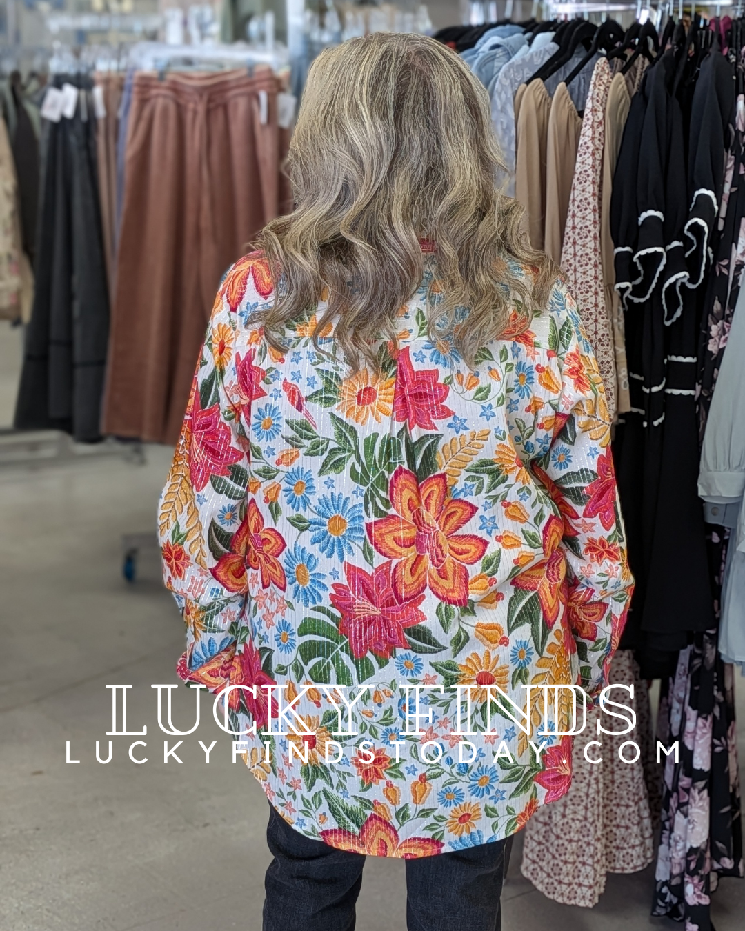 Fancy Paradise Floral Top W305