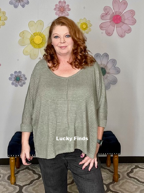 Florence Waffle Knit Curvy Top Z779