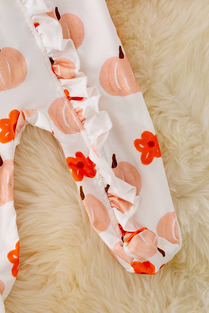 K143 PUMPKIN ONESIE W/RUFFLE