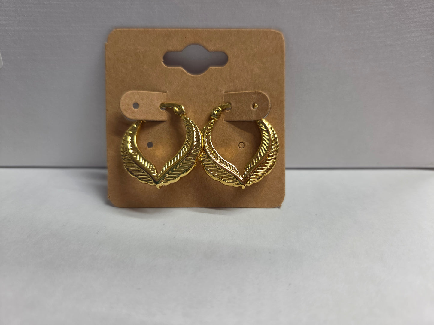 Leaf Design Hollow Hoop Earrings