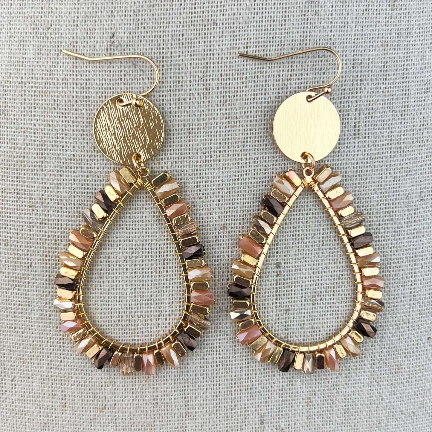 Gold Earring beaded teardrop JAC103