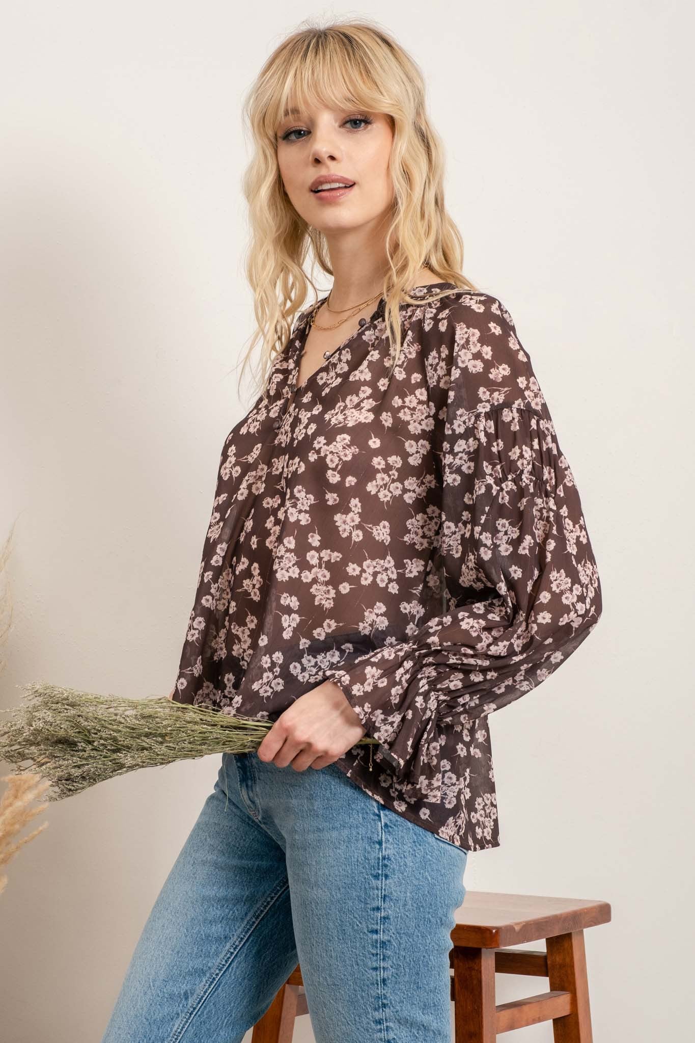 Falling Flowers Top 7733