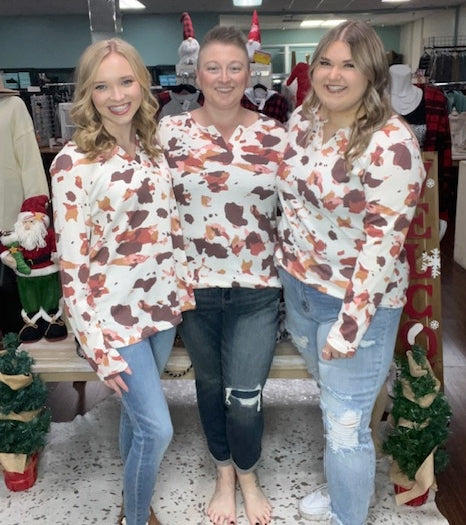 D658 My Cow Print Top