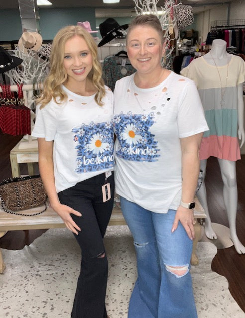 Be Kind Tee