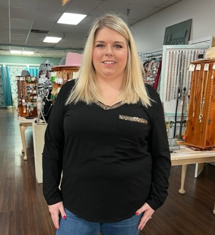 Eye Catching Sequin Top D868