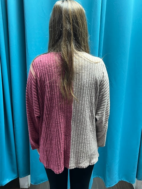 Comfy Colorblock Top 7937