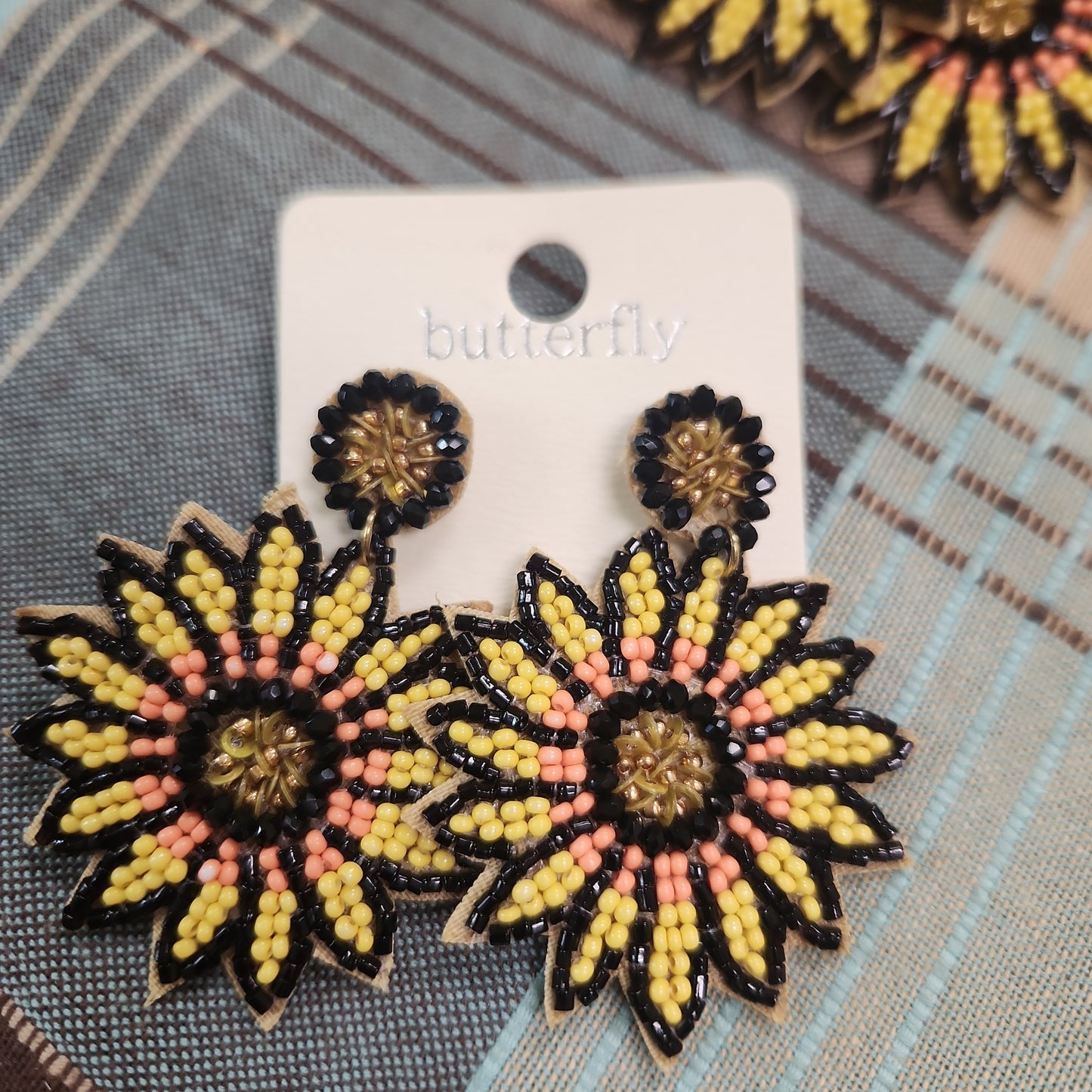 Sunflower Beaded Earrings JN403