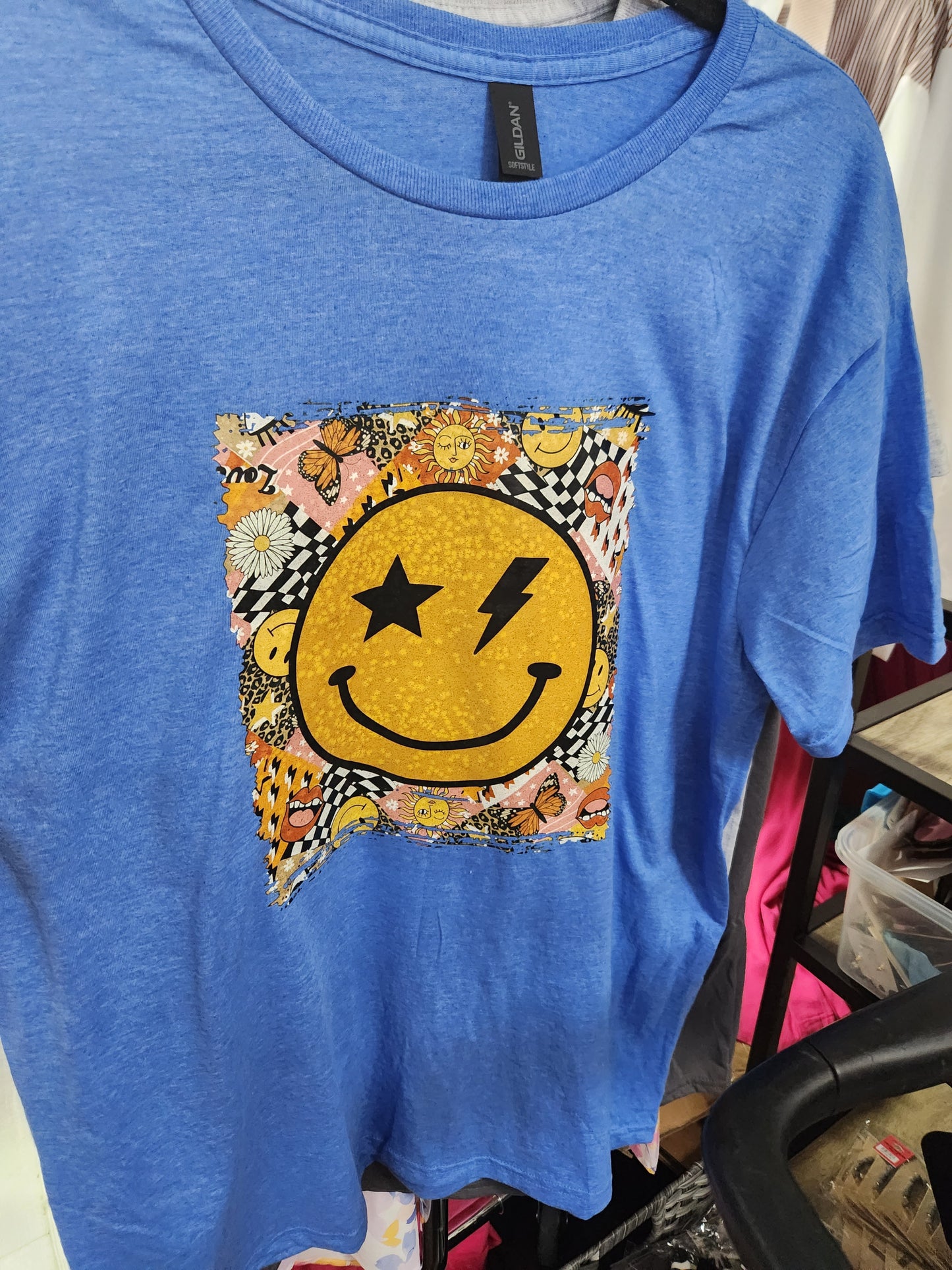 Retro Smile Print Glitter T Shirt CP219