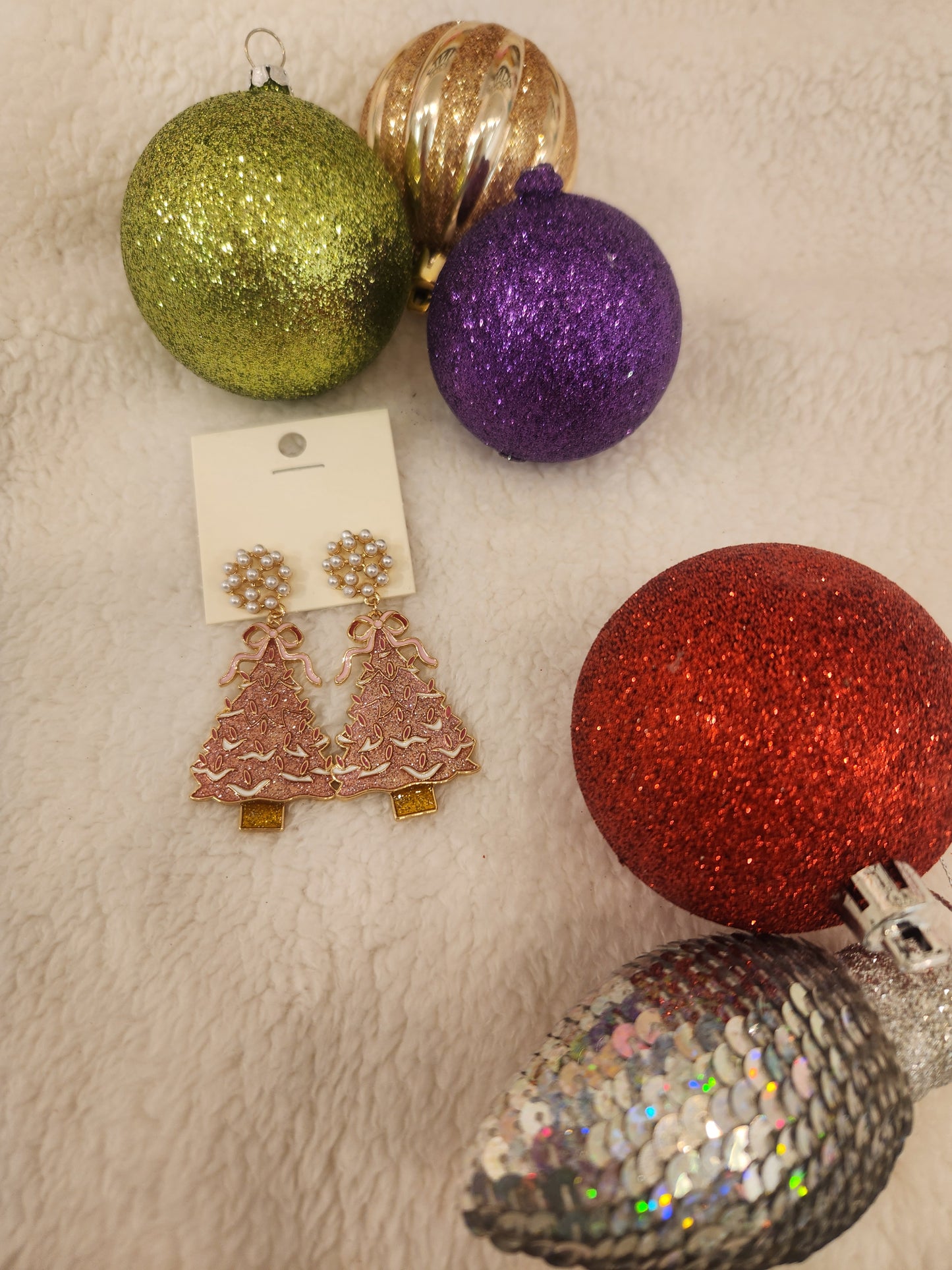 Christmas Tree Pink & Pearl Earrings JC22