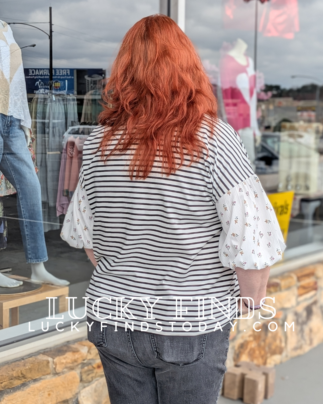 Fancy Stripe Puff Sleeves Top D1682