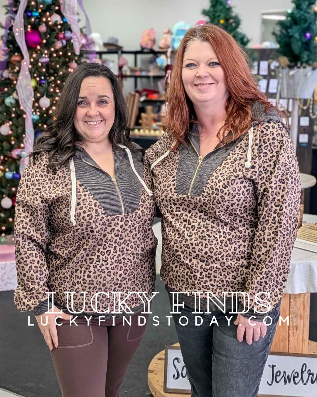 Sweet Leopard Contrast Hoodie D1655