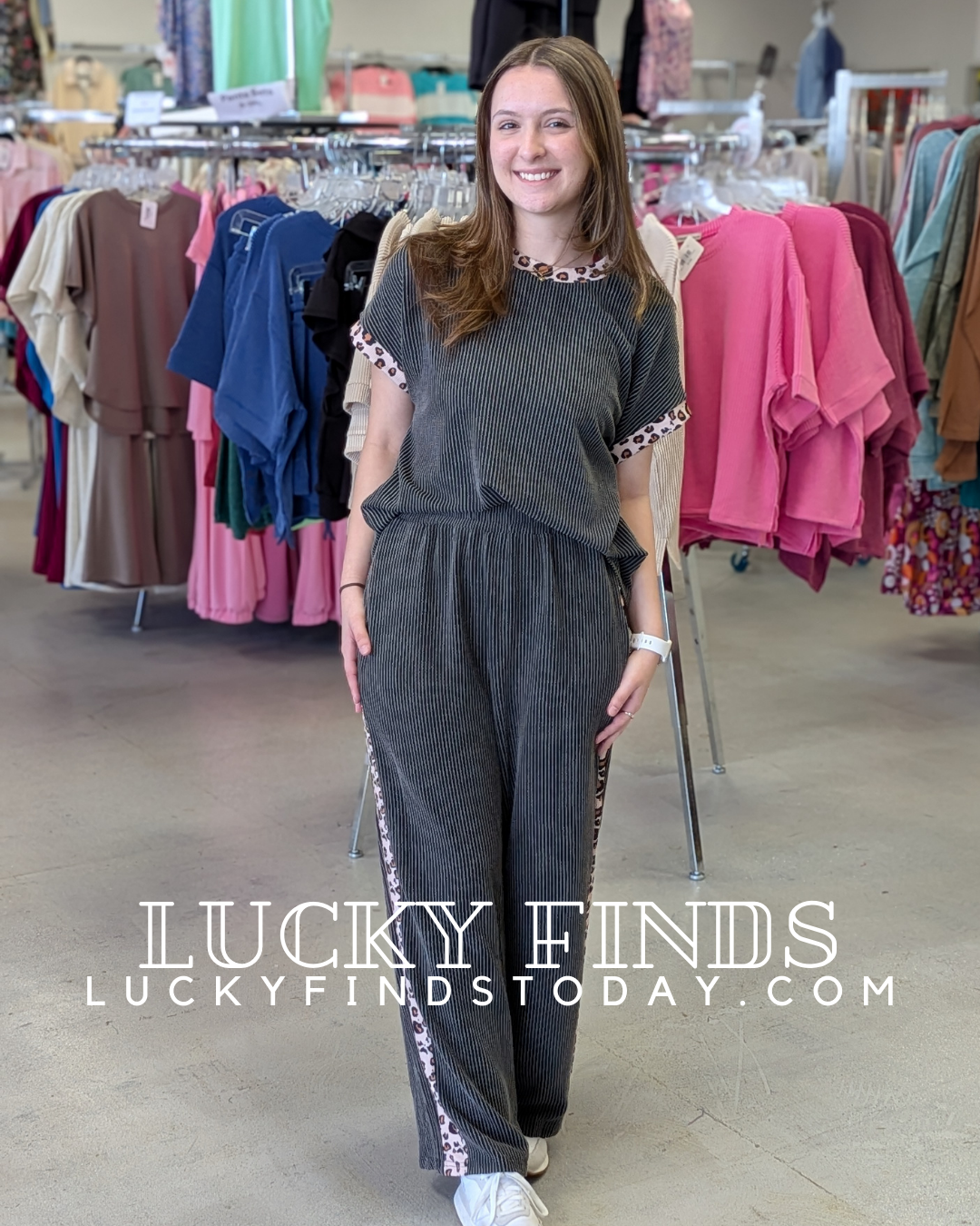 Amazing Leopard Trim Pants Set D1689