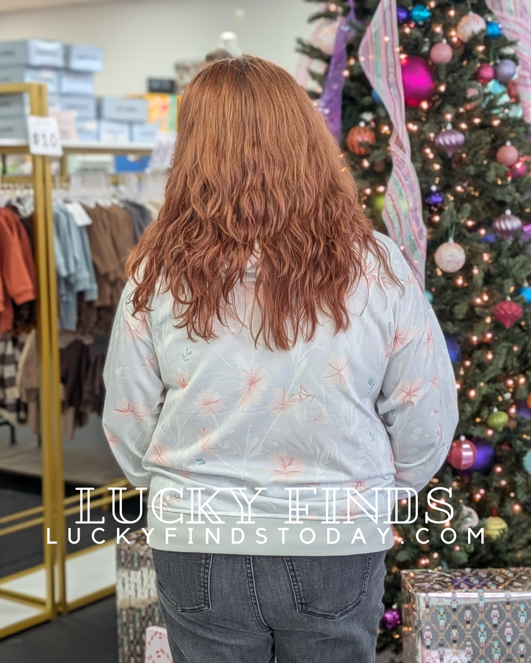 Falling for Curvy Hoodie D1654