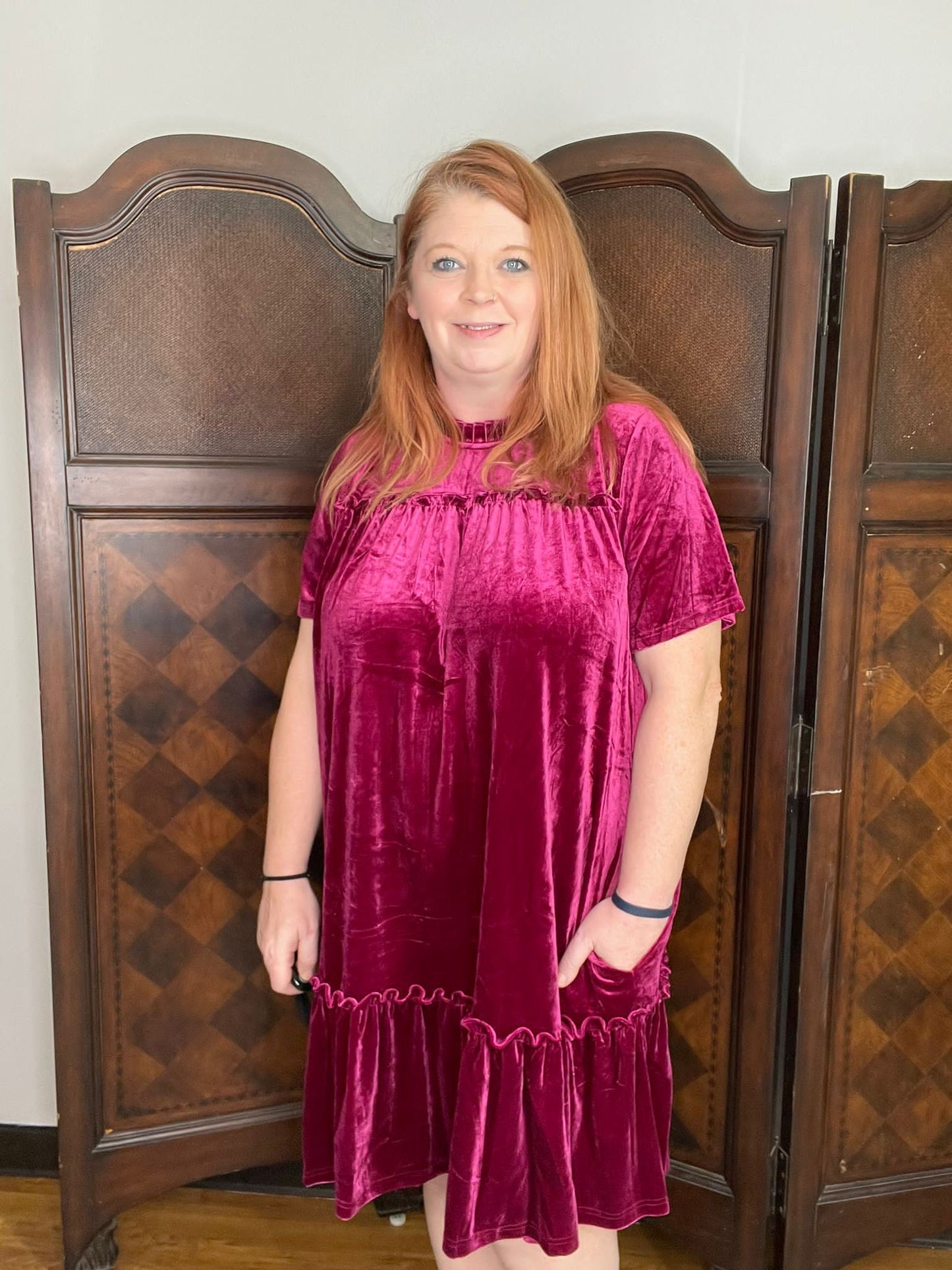 Vintage Curvy Velvet Dress 8393